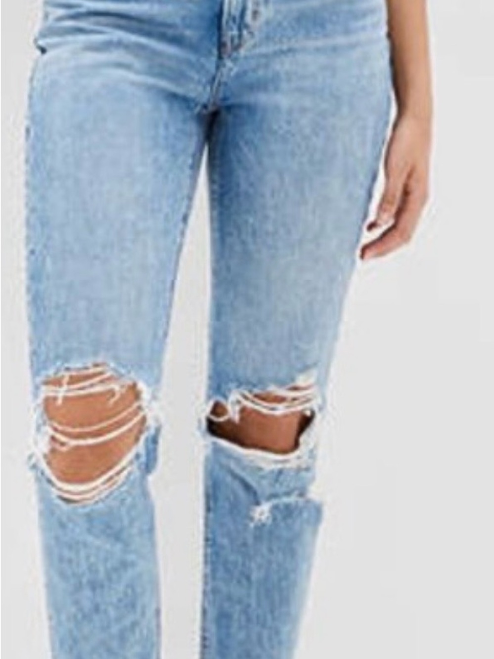 American Eagle Outfitters women’s  Distressed Light Blue Ripped Jeans
